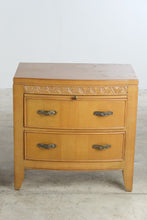 Load image into Gallery viewer, Pair of Traditional Oak Nightstands with Pull Out Tables
