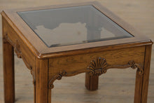 Load image into Gallery viewer, Pair of Oak Side Tables - Gordon&#39;s
