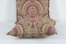 Load image into Gallery viewer, Pair of Outdoor Pillows - 16&quot; Sq
