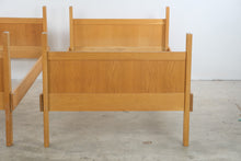 Load image into Gallery viewer, Pair of Twin Wood Bed Frames with Panel Headboards
