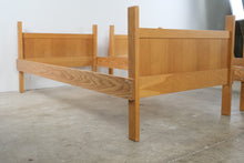 Load image into Gallery viewer, Pair of Twin Wood Bed Frames with Panel Headboards
