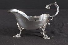 Load image into Gallery viewer, Paul Revere Silver Gravy Boat - F.B Rogers
