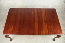 Load image into Gallery viewer, Pennsylvania House Solid Cherry Queen Anne Dining Table with Two Leaves
