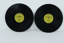 Load image into Gallery viewer, Peter, Paul and Mary – In Concert (2xLP, 1964, Warner Bros. 1555, Stereo, Gatefold)
