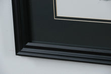 Load image into Gallery viewer, George Murray “Phil Mickelson” Framed Golf Portrait – Signed Artist Print (23&quot; x 18.5&quot;)
