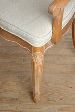 Load image into Gallery viewer, Stanley Furniture French Provincial Oak Dining Table and 6 Cane Back Chairs Pickled Finish
