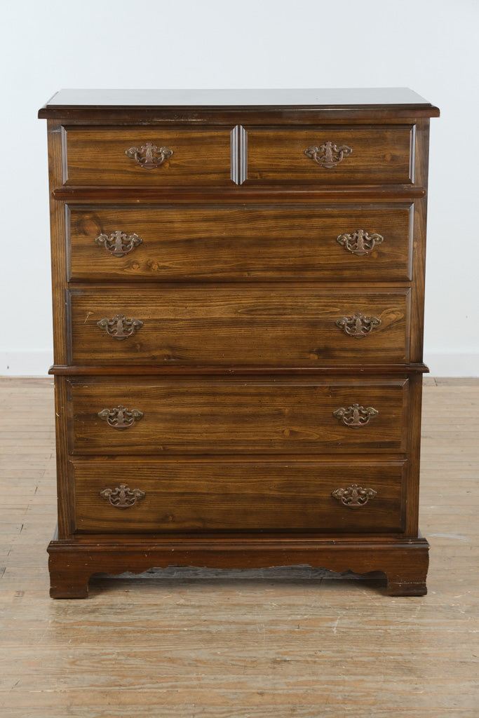 Bassett Pine 5-Drawer Chest of Drawers