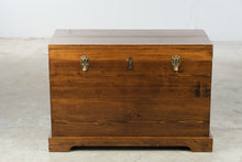 Load image into Gallery viewer, Handcrafted Solid Wood Storage Chest Blanket Chest Trunk
