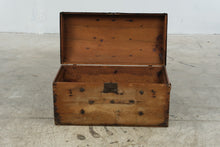 Load image into Gallery viewer, Antique Flat Top Steamer Trunk Wood Metal Banded Travel Chest Coffee Table 33 Inch
