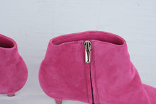 Load image into Gallery viewer, Sam Edelman Womens Hot Pink Suede Pointed Toe Ankle Boots Kitten Heel Size 8
