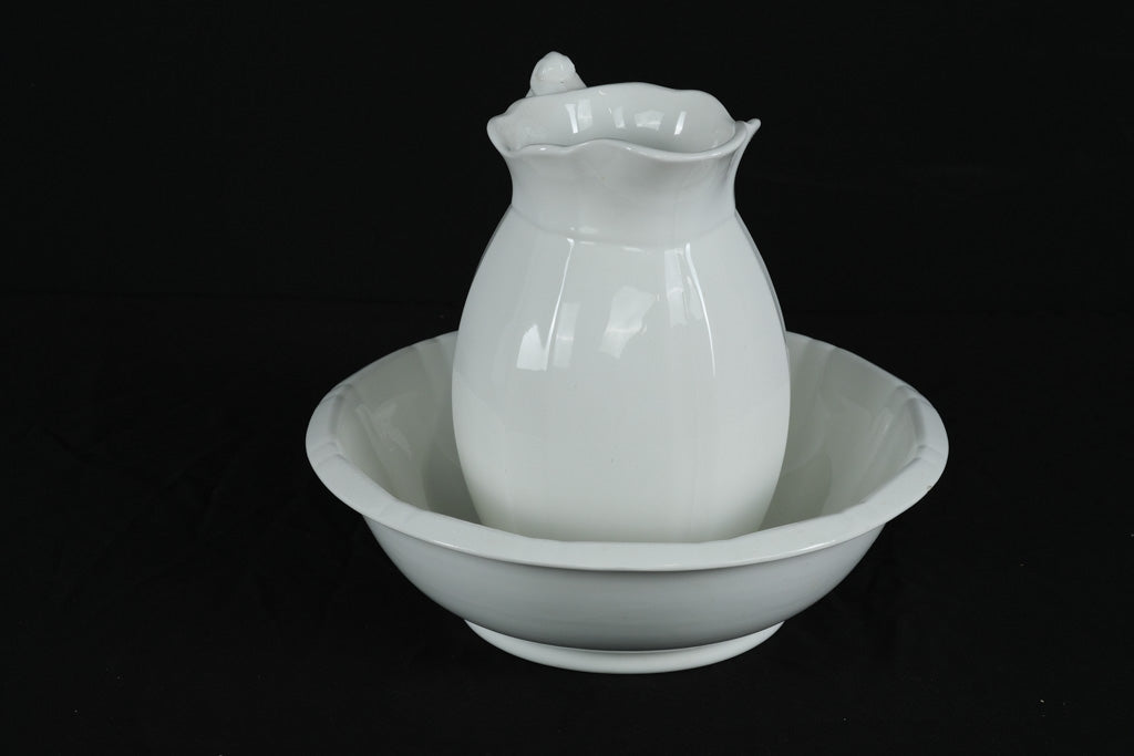 Antique John Maddock & Sons Royal Semi-Porcelain Pitcher & Basin Set – White Ironstone, England