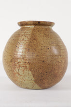 Load image into Gallery viewer, Earth Tone Ceramic Pot
