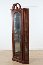 Load image into Gallery viewer, Pulaski Cherry Corner Curio Cabinet with Glass Shelves and Light
