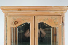 Load image into Gallery viewer, Pulaski Pickled Pine Curio Cabinet with Hand Painted Floral Detail and Mirrored Back
