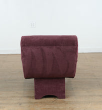 Load image into Gallery viewer, Modern Chaise Lounge – Plum Purple
