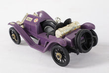 Load image into Gallery viewer, Purple Pull Car
