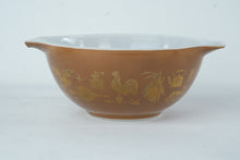 Load image into Gallery viewer, Pyrex Early American Cinderella Mixing Bowl Set 4 Piece Brown Gold 441 442 443 444
