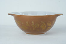 Load image into Gallery viewer, Pyrex Early American Cinderella Mixing Bowl Set 4 Piece Brown Gold 441 442 443 444
