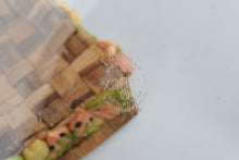 Load image into Gallery viewer, Vintage Philippine Raffia Tropical Fruit Casserole Carrier Pyrex 233 Glass Dish
