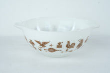 Load image into Gallery viewer, Pyrex Early American Cinderella Mixing Bowl Set 4 Piece Brown Gold 441 442 443 444
