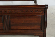 Load image into Gallery viewer, Urban Collections Queen Sleigh Bed Frame in Retreat Cherry Finish - Online Only
