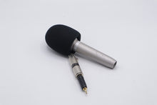 Load image into Gallery viewer, Realistic 33 1070B Microphone MinerOff WCS 999 Wireless System RadioShack
