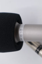 Load image into Gallery viewer, Realistic 33 1070B Microphone MinerOff WCS 999 Wireless System RadioShack
