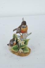 Load image into Gallery viewer, Andrea by Sadek “Robin” Bird Figurine – Porcelain Songbird with Flowers – Made in Japan Vintage Nature Statue
