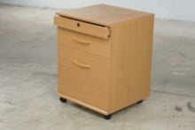 Load image into Gallery viewer, Light Wood Mobile Locking 3-Drawer Filing Cabinet
