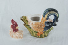 Load image into Gallery viewer, Jay Import Rooster Ceramic Pitcher With Stopper Farmhouse Kitchen Decor 9 Inch
