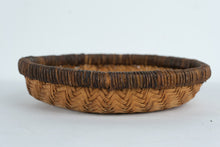 Load image into Gallery viewer, Handwoven Shallow Basket with Dark Wrapped Rim
