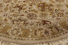 Load image into Gallery viewer, Round Tufted Yale Rug - 5.3&#39;
