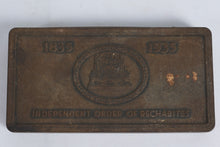 Load image into Gallery viewer, Rowntree &amp; Co. Ltd Commemorative Chocolate Tin – Independent Order of Rechabites 1835–1935
