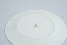 Load image into Gallery viewer, Royal Doulton Harlow H5034 Fine Bone China 49 Piece Dinnerware Set Service for 10

