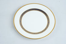Load image into Gallery viewer, Royal Doulton Harlow H5034 Fine Bone China 49 Piece Dinnerware Set Service for 10
