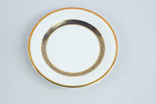 Load image into Gallery viewer, Royal Doulton Harlow H5034 Fine Bone China 49 Piece Dinnerware Set Service for 10
