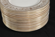 Load image into Gallery viewer, Royal Doulton Sovereign H4973 Salad Plates
