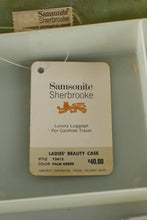 Load image into Gallery viewer, Vintage Samsonite Sherbrooke Ladies Beauty Case Palm Green Style 73412
