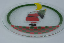 Load image into Gallery viewer, Peggy Karr Checkerboard Santa Fused Glass Christmas Platter 14 Inch Vintage
