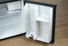 Load image into Gallery viewer, Sanyo SR-2570M Compact Refrigerator – 2.5 cu ft, Clean &amp; Working
