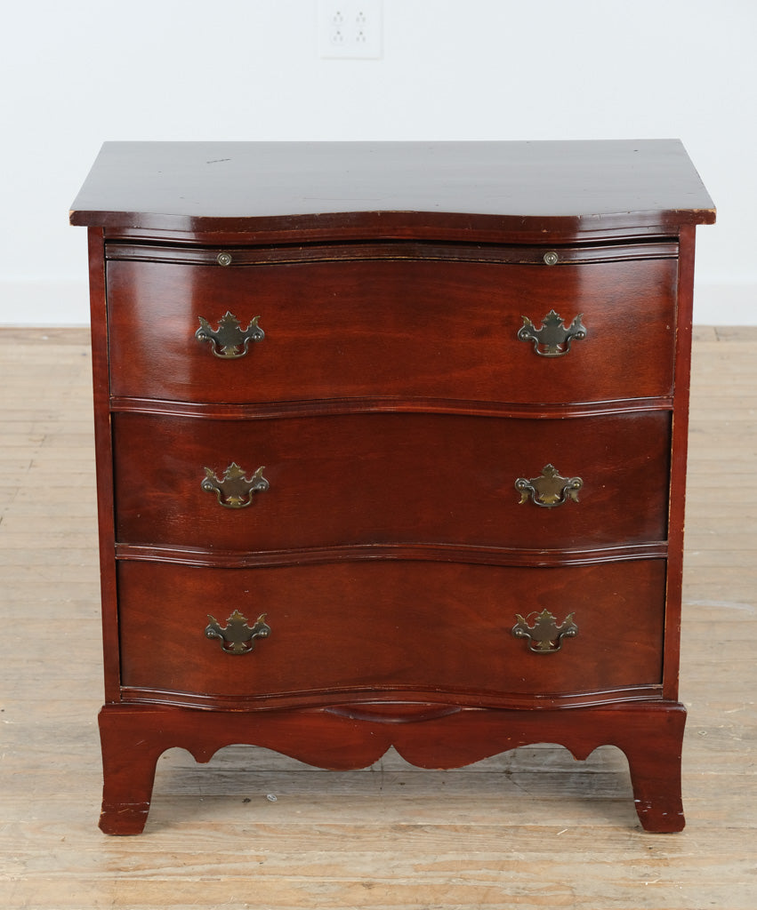 Mahogany Serpentine Front Nightstand with Pull-Out Table