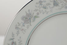 Load image into Gallery viewer, Set of 10 Lenox Oxford Spring Salad Plates - Bone China

