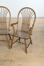 Load image into Gallery viewer, Set of 4 Oak Windsor Dining Chairs
