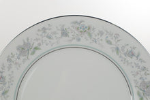 Load image into Gallery viewer, Set of 8 Lenox Oxford Spring Dinner Plates - Bone China
