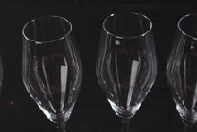 Load image into Gallery viewer, Set of Champagne Flutes - Villeroy &amp; Boch
