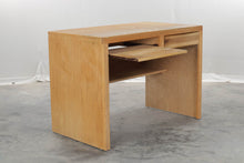 Load image into Gallery viewer, Simple Oak Desk
