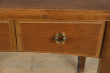 Load image into Gallery viewer, Singer Golden Touch &amp; Sew II Sewing Machine with Walnut Desk
