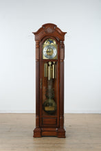 Load image into Gallery viewer, Sligh Grandfather Clock – Model 0811-2-AN
