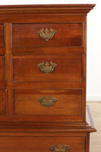 Load image into Gallery viewer, Benicia Cherry 8-Drawer Chest of Drawers
