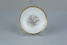 Load image into Gallery viewer, Spode Chatham Y5280 Bone China Dinnerware Set 26 Pieces Gold Trim England
